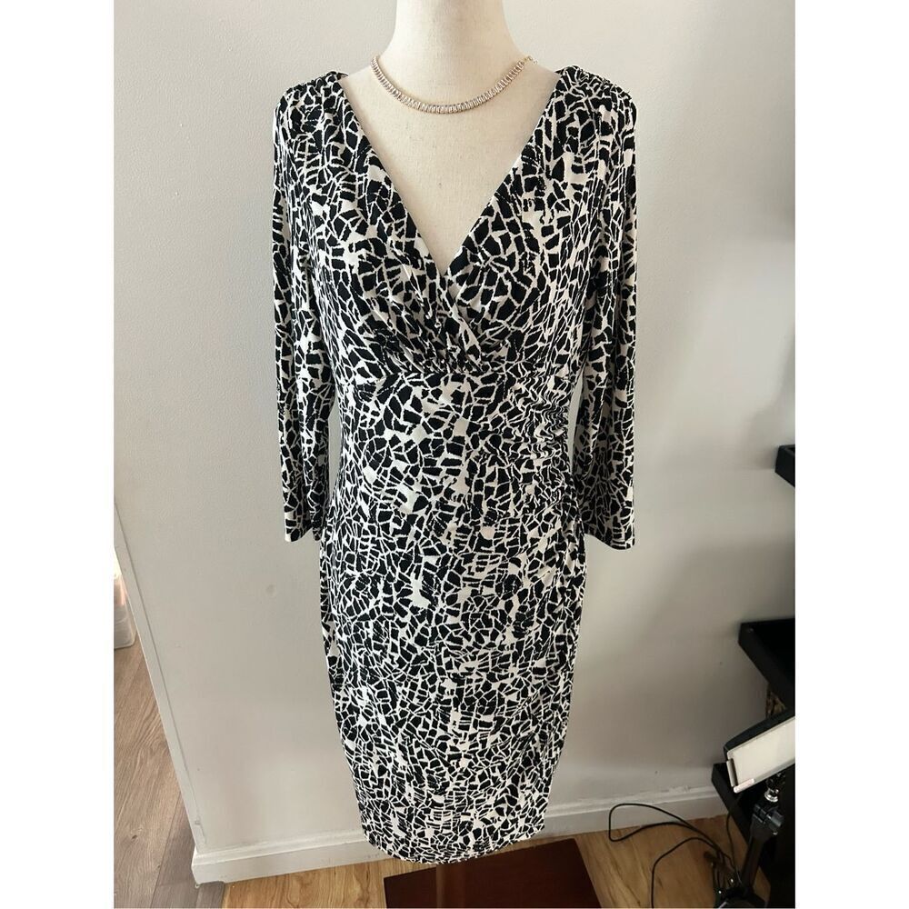 Ralph Lauren black and white workโdress dinner dress size 6 below the knee